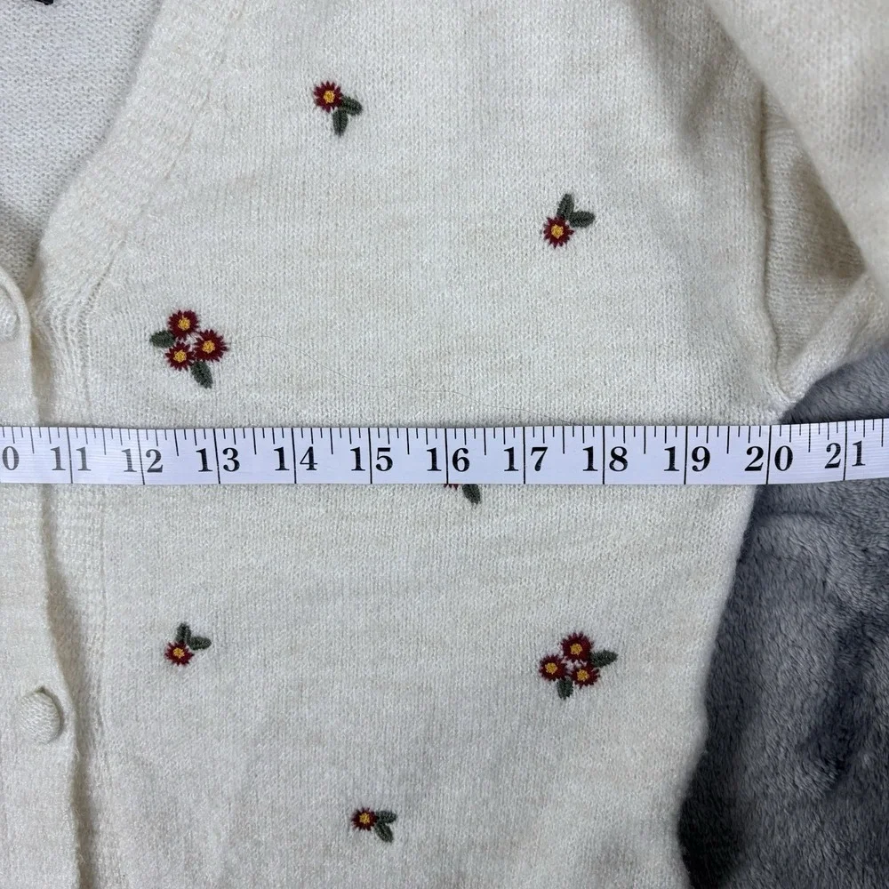 Zara Girls Cream Floral‎ Embroidered Cardigan 13 14 Cropped V Neck Knit
